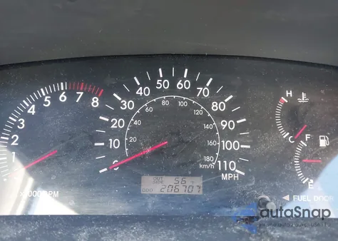 2005 Toyota Corolla Le z USA, uszkodzony, nr VIN 2T1BR32E75C374532